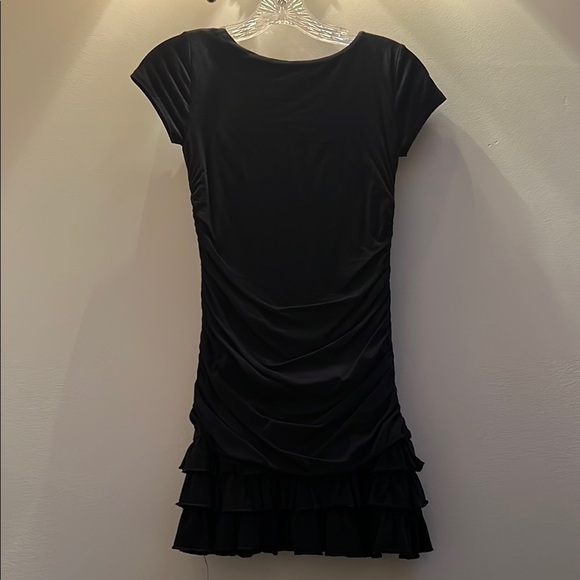 Ralph Lauren Elegant Black Ruffled & Ruched Dress - Picture 2 of 4